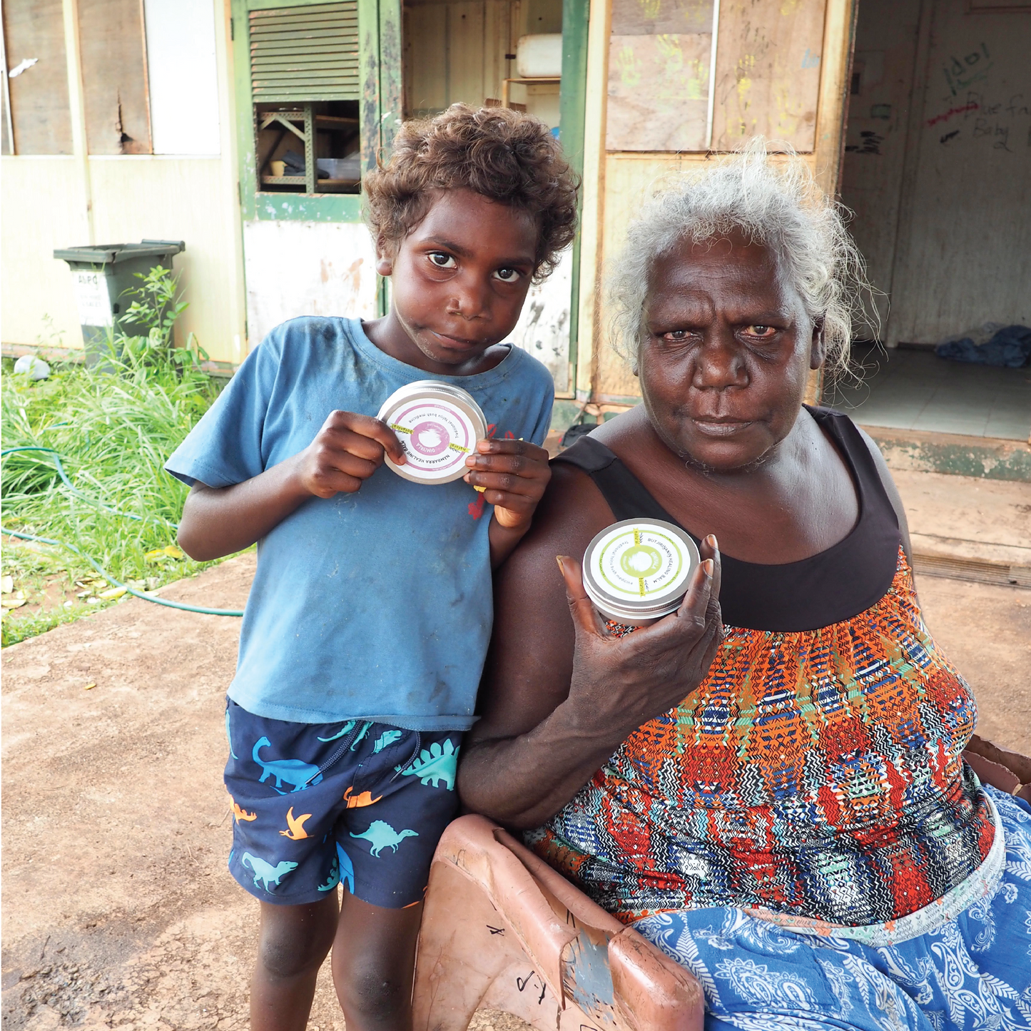 Donate a balm to Yolŋu